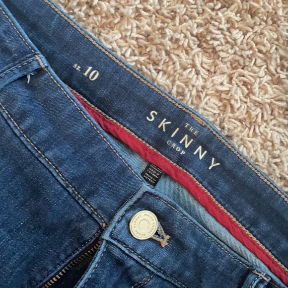 White House Black market medium wash skinny crop jeans - Picture 2 of 3